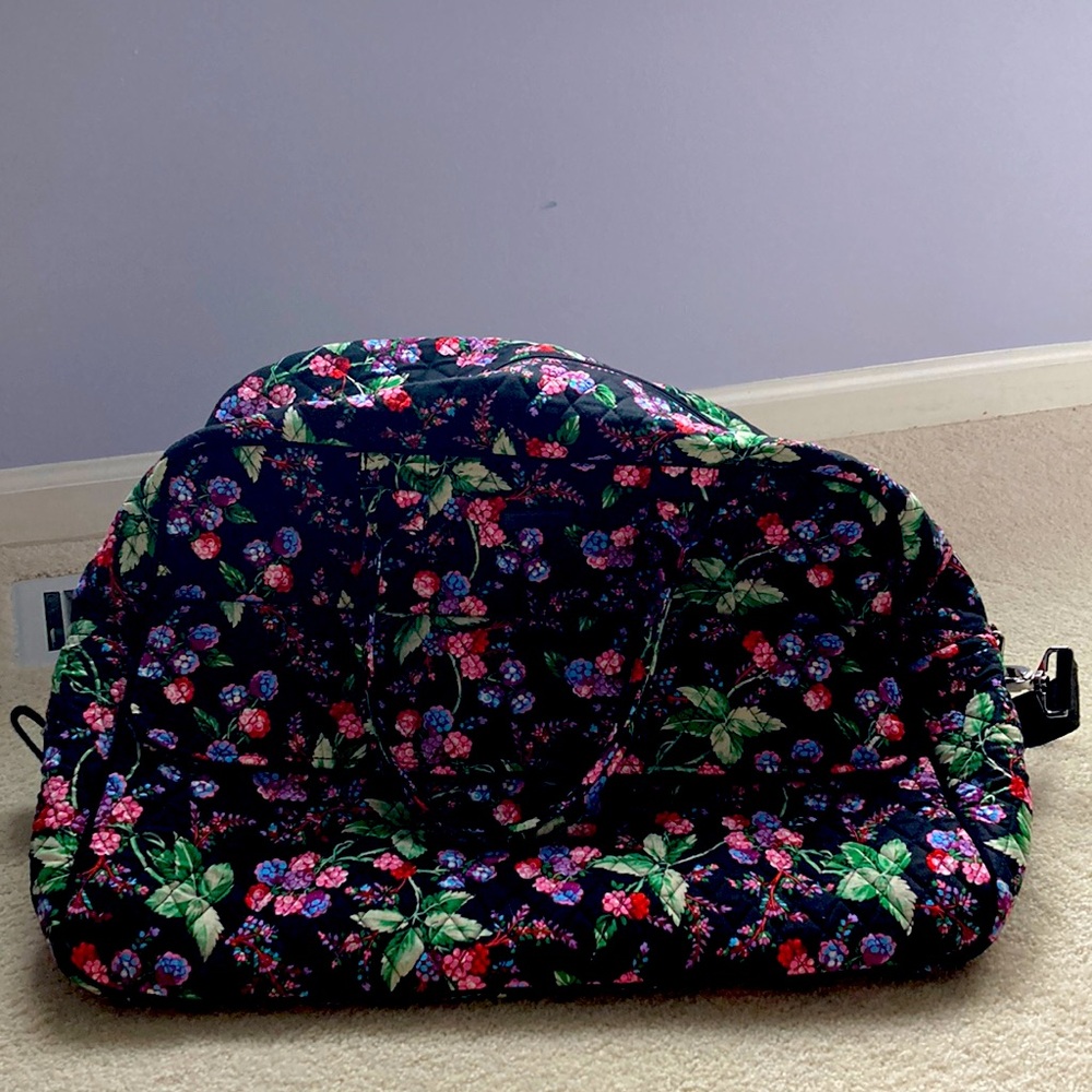 Vera Bradley NEW Large Duffel Bag